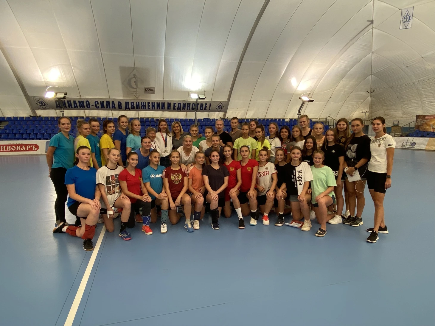 "При встрече Гумянов сказал: а это что за чудо?!". Варвара Семина — вундеркинд российского гандбола, изображение №7