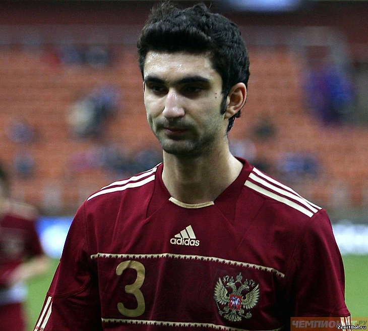 Басель  Абдулфаттах в составе молодежной сборной России