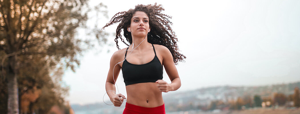 Как правильно дышать во время тренировок по бегу. Техники, правила, упражнения