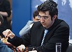 Владимир Крамник стал единоличным лидером турнира претендентов в Берлине 