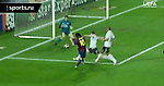 У игроков «Барселоны» есть такая традиция - забивать между ног голкиперам английских клубов