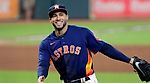 Blue Jays land top off-season target George Springer with historic contract