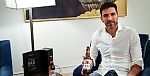 Пивной бренд «Budweiser» оригинальным способом отметил рекорд Лео Месси по голам за один клуб. Фото и видео | bukmekerov.net