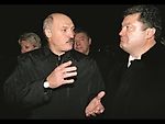 Лукашенко Порошенке: "Мерзавец! ты сдал Крым Путину за деньги"
