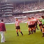 San Mamés, con su bandera. Deia, Noticias de Bizkaia