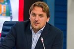 «Это непозволительно для команды, которая хочет бороться за медали». Булыкин объяснил причины просадки «Динамо» во вторых таймах