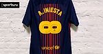 «Барселона» продает футболки Иньесты, где номер 8 превращен в знак бесконечности