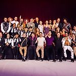 Javier Fernandez on Instagram: “✨ ¡Siempre es un placer volver al hielo y más estando rodeado de este gran equipo! 🙌🏼 #artonice  ——- ✨It is always a pleasure to return to…”