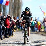 Rowe gives everything for Stannard in 'bittersweet' Paris-Roubaix | Cyclingnews.com