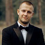 Владислав Шарапа, Владислав Шарапа