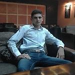 Garnik Aleksanyan, Garnik Aleksanyan