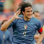 Madre Italia, Madre Italia