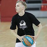 Артем Комаров, Артем Комаров