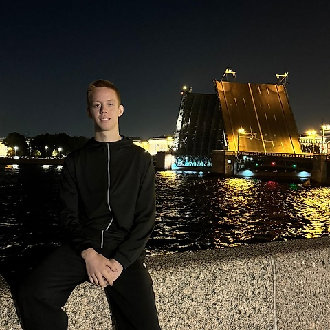 Андрей Зудихин