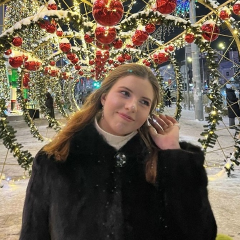 Аня Криушина