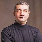 Michael Manukian, Michael Manukian