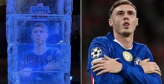 Cold Palmer: у стадиона «Челси» установили ледяную скульптуру в честь Палмера 🥶🥶🥶