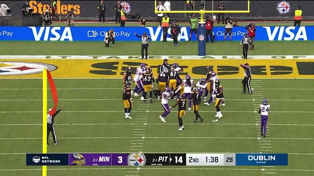 Can't-Miss Play: Isaiah Rodgers blocks Boswell's field goal to keep the score at 14-3