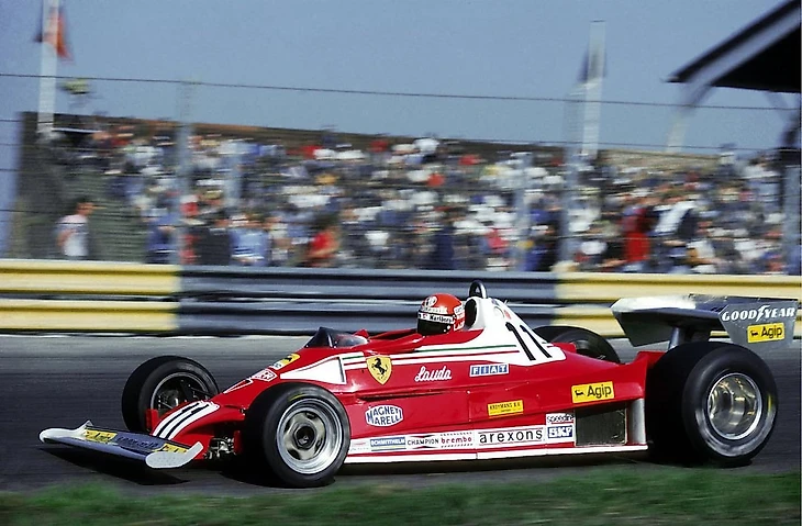 Niki Lauda Ferrari 312 T2 : r/F1MobileRacing