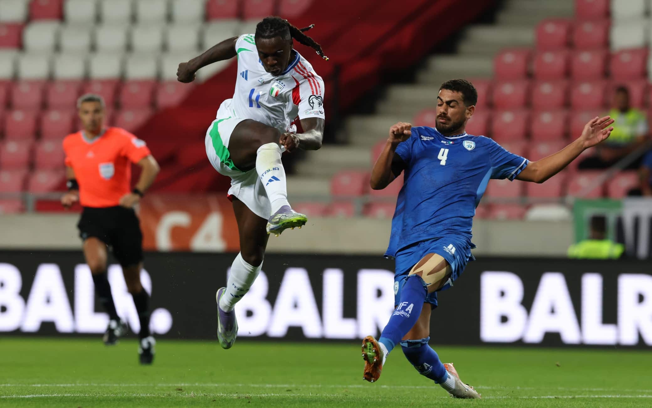 Italia, la doppietta di Moise Kean contro Israele: guarda i gol. VIDEO | Sky Sport