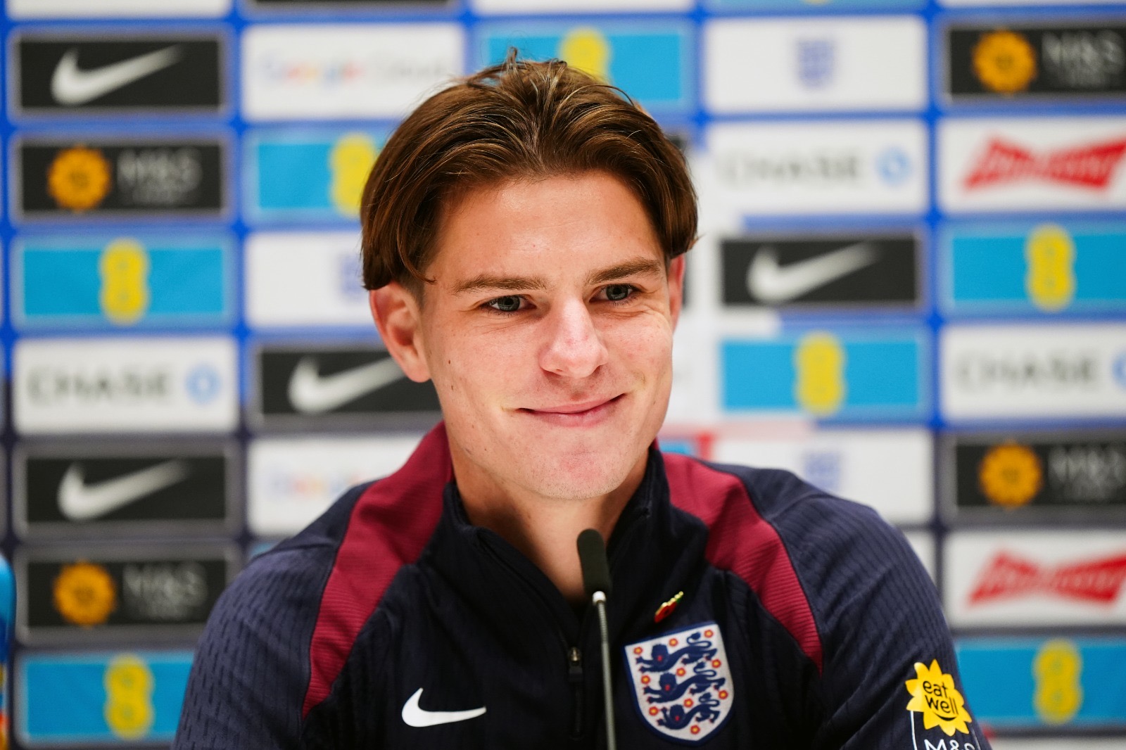 Сборная Англии по футболу, Борнмут, Алекс Скотт 2003