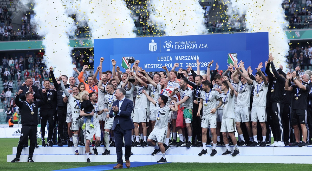 Football: Legia Warsaw crowned Polish champions as season ends - English Section