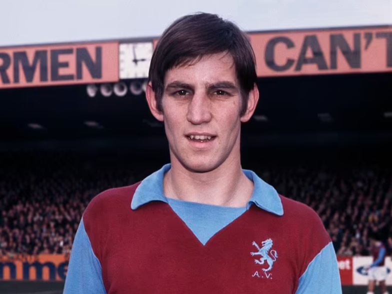 Два мяча в свои, два в чужие. Самый необычный «хет-трик» в английском футболе