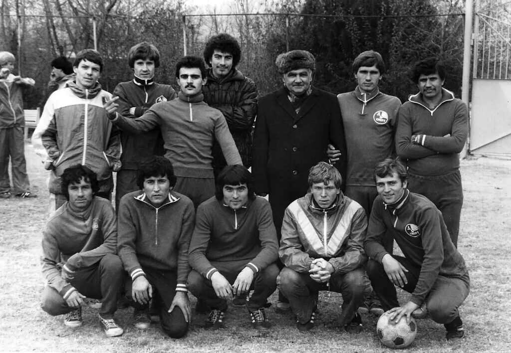 Олег Ширинбеков. ФК Памир