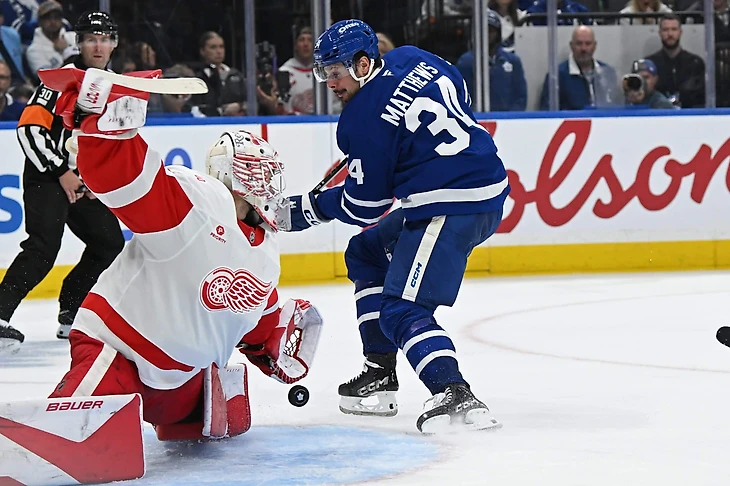 Red Wings observations: Cam Talbot steals win in Toronto, Lucas Raymond injury looms – The Athletic