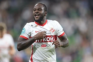 Виктору Мозесу — 35!