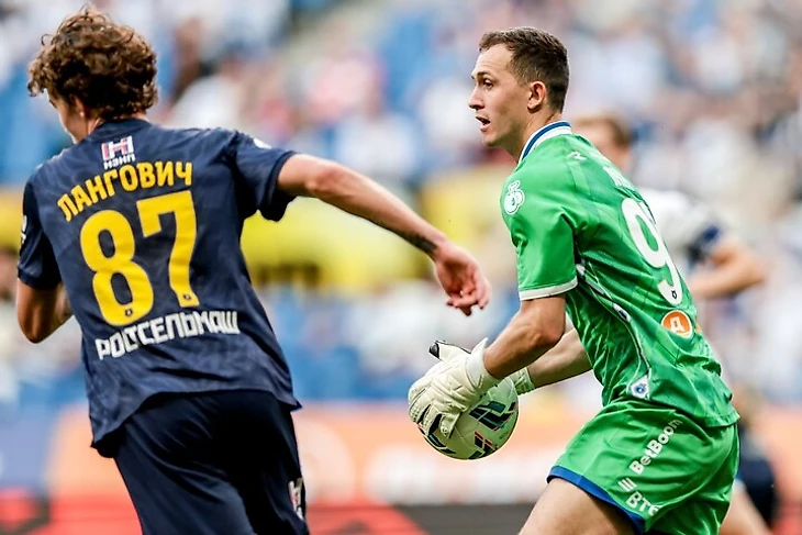 Андрей Лунëв