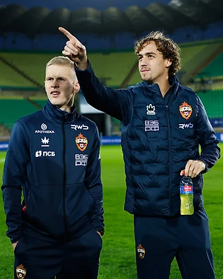 «Вёсла не бросайте». ЦСКА показал эмоциональную речь Челестини после матча с «Динамо» МХ