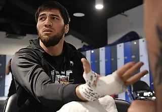 Экс-боец UFC Шамиль Гамзатов возглавит февральский турнир RCC