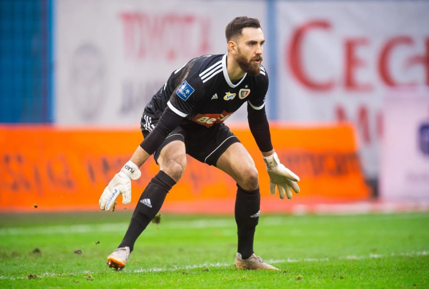Frantisek Plach na dłużej w Piaście! – Z klubu – PIAST GLIWICE S.A. | Oficjalna strona Mistrza Polski 2018/19