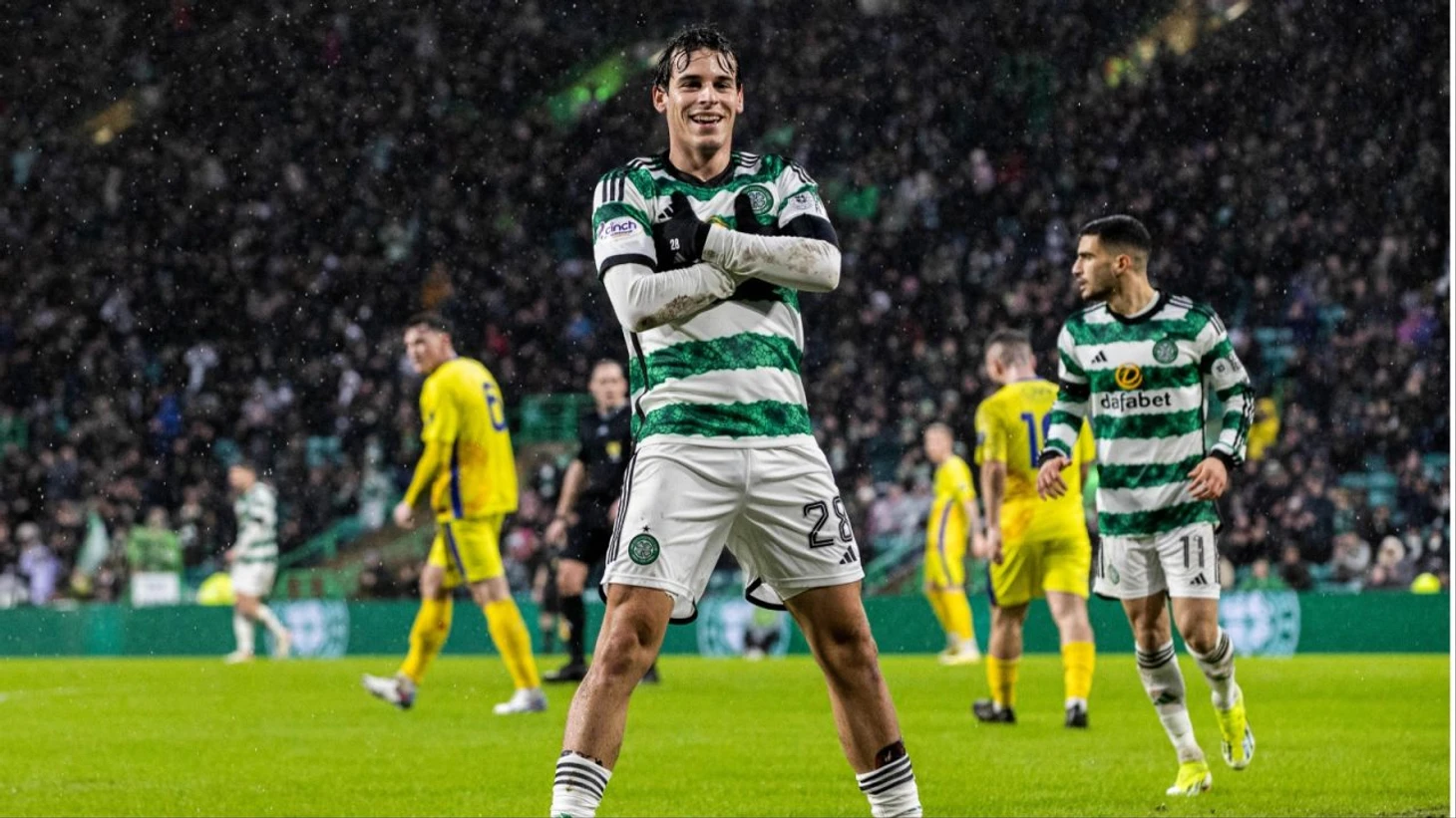 Celtic sign Paulo Bernardo on permanent deal as midfielder returns | STV News