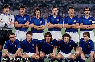 Сборная Италии-1990 - Одна из последних Сборных, играющая в Идейно - Созидательный Футбол!