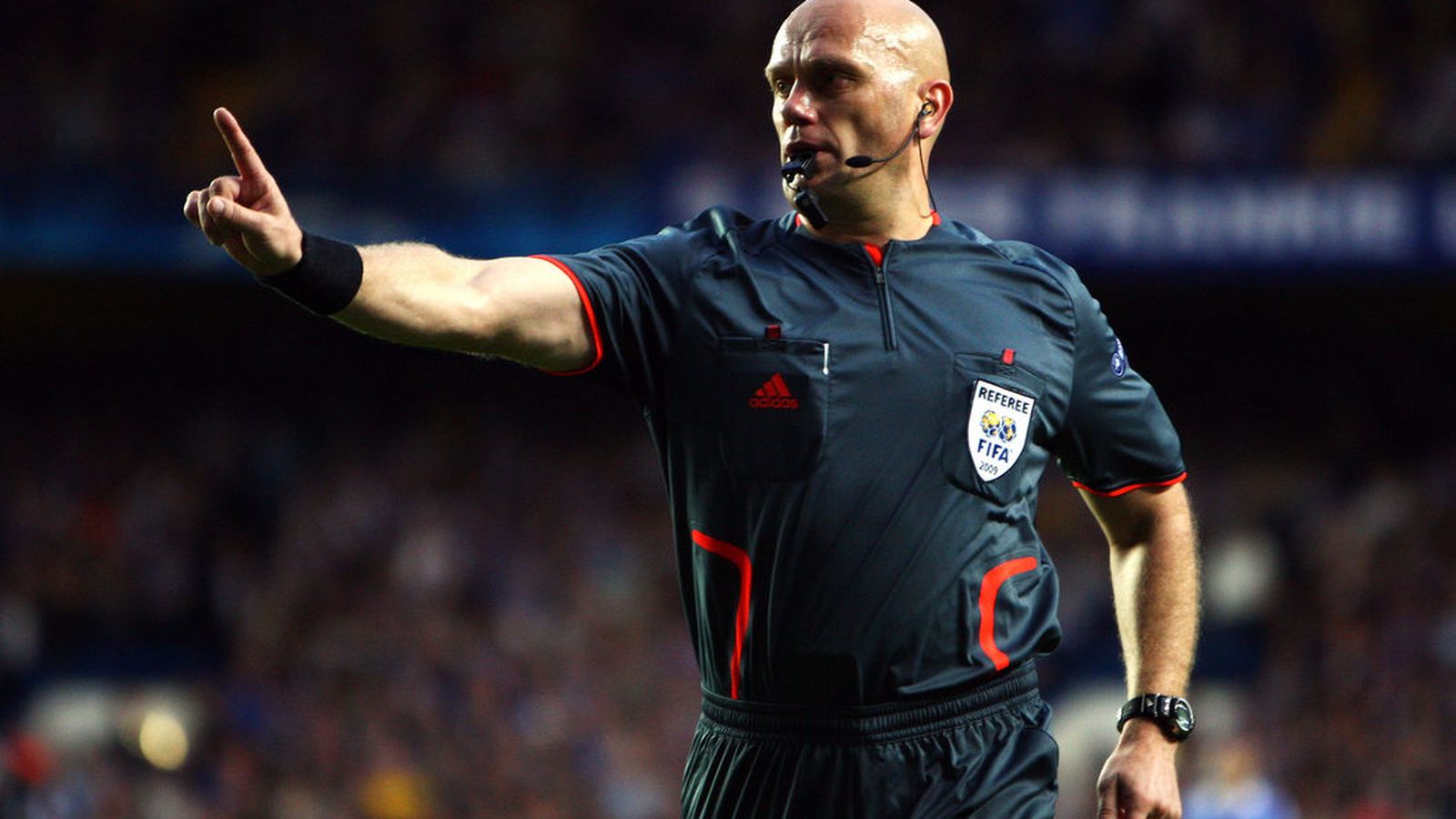 Вспомните составы «Челси» и «Барселоны» в матче имени Эвребе?