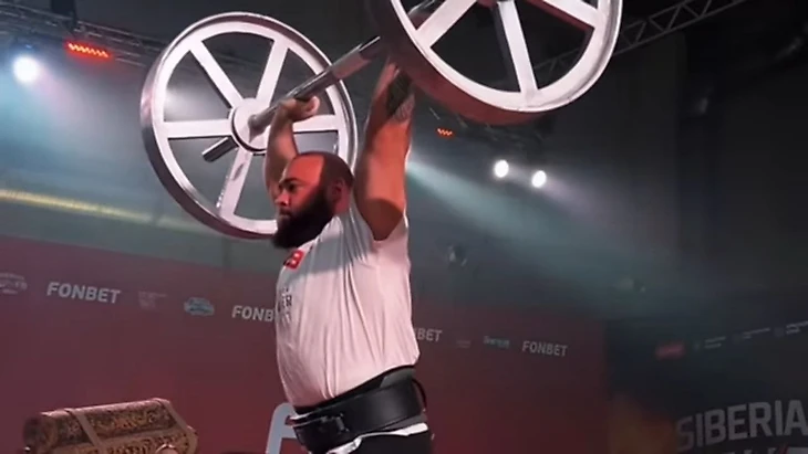 Неуступчивый Аксель! 