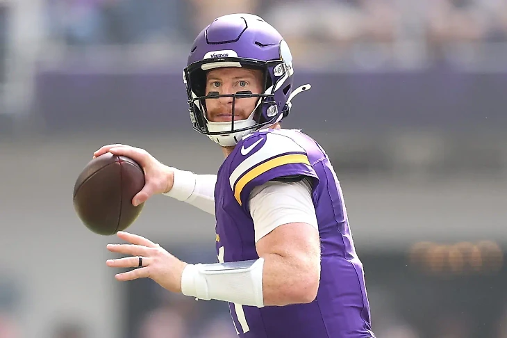Vikings' Kevin O'Connell Makes Decision on QB Carson Wentz ...