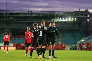Митрюшкин еще не думает о «Локо», Никишин дебютирует во взрослом футболе. Фото с матча «Химки» – «Тюмень»