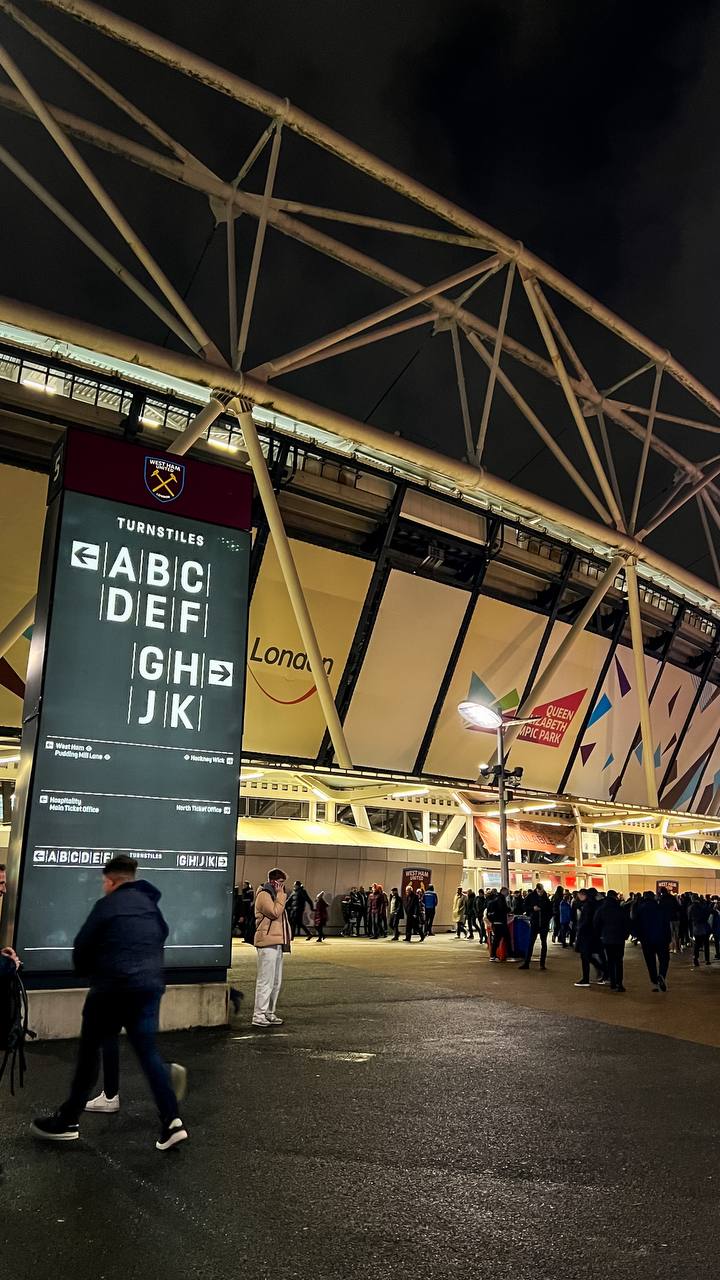 Сходил на Вест Хэм. London Stadium – нетипичный английский стадион. Где  атмосфера? - ВЫШЕЛ ИЗ КОМНАТЫ - Блоги Sports.ru