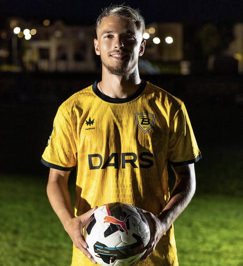 Артур Мурза, Волга Ульяновск, Рид, Капфенберг, Первая лига, Вильфрид Эза