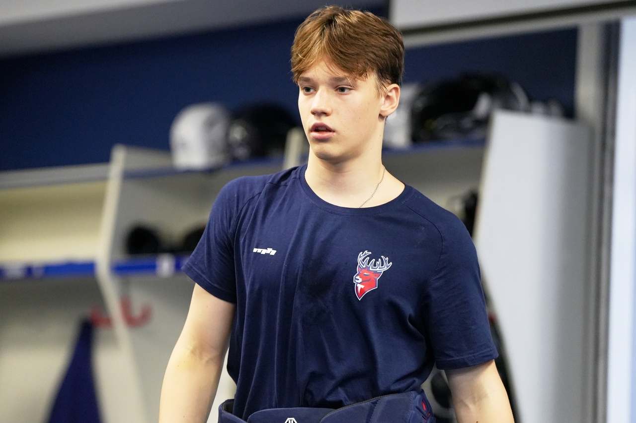 Роскошный буллит таланта из молодежки «Торпедо» – финт из-под ноги выходит на новый уровень!