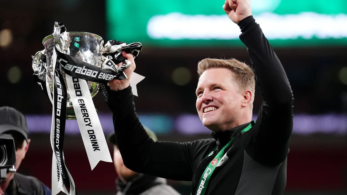 Carabao Cup final: Newcastle boss Eddie Howe the real deal, says Jamie Carragher after Magpies end 70 years of hurt | Football News | Sky Sports