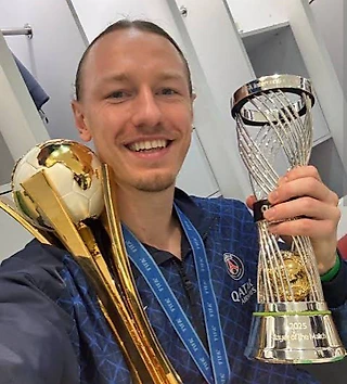 Сафонов против Шевалье. Раз и навсегда: кто должен остаться на скамейке запасных.