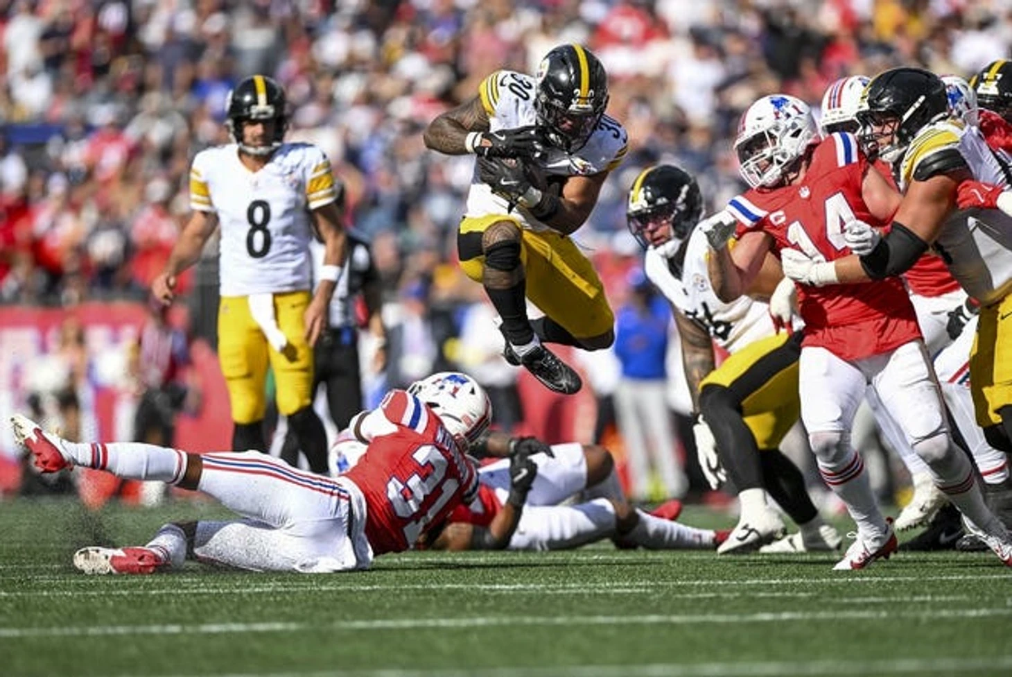 Get tickets to see Jaylen Warren vs. the Vikings