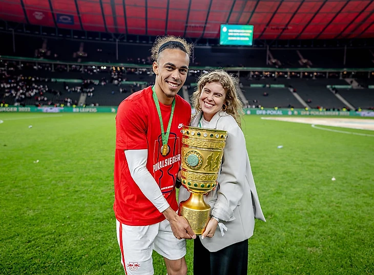 На момент победы в кубке Мария Дуус была на позднем сроке беременности.