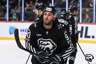 Джошуа Ливо: «Думаю, я буду играть в КХЛ до окончания карьеры»