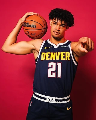 Новый полезный партнер для Йокича? Короткая заметка о Спенсере Джонсе