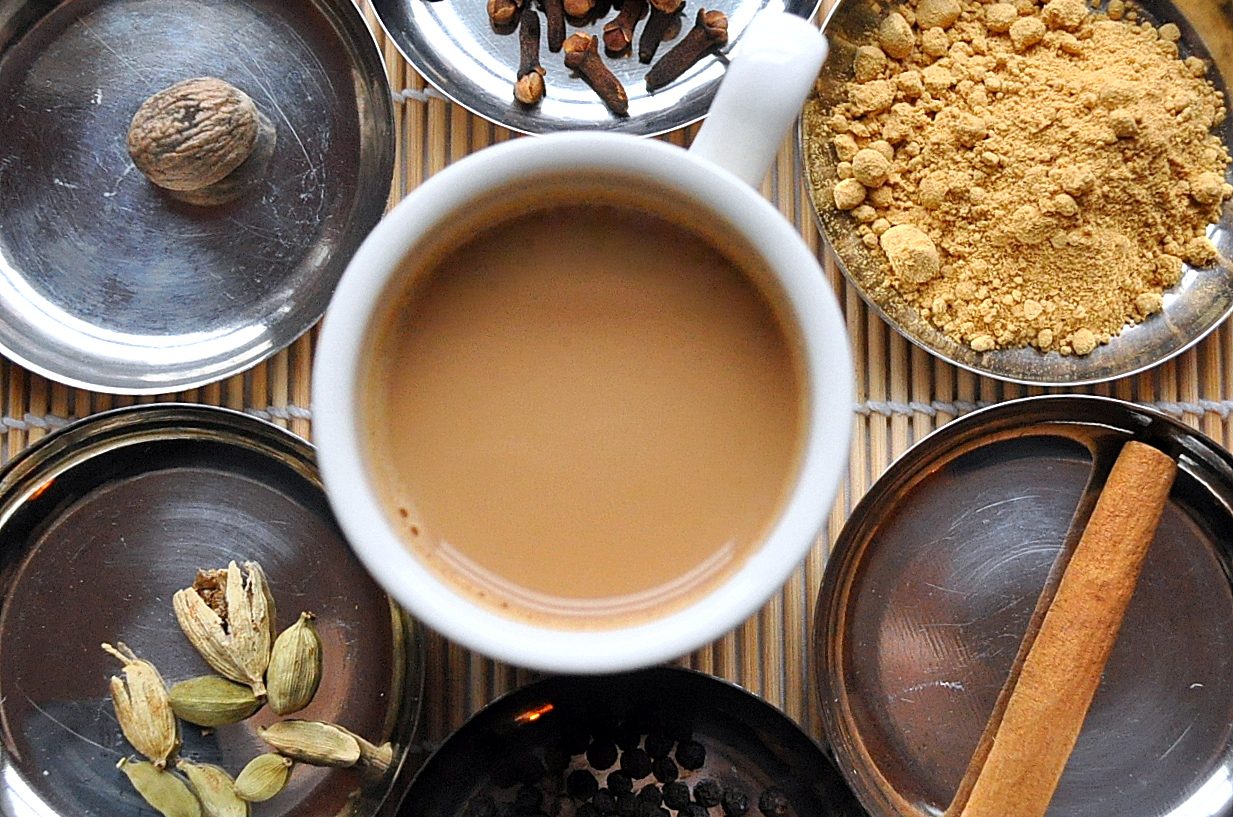 Масал чай как приготовить. Чай индийский "масала". Масала Бурятский чай. Гарам масала чай. Масала Непал.